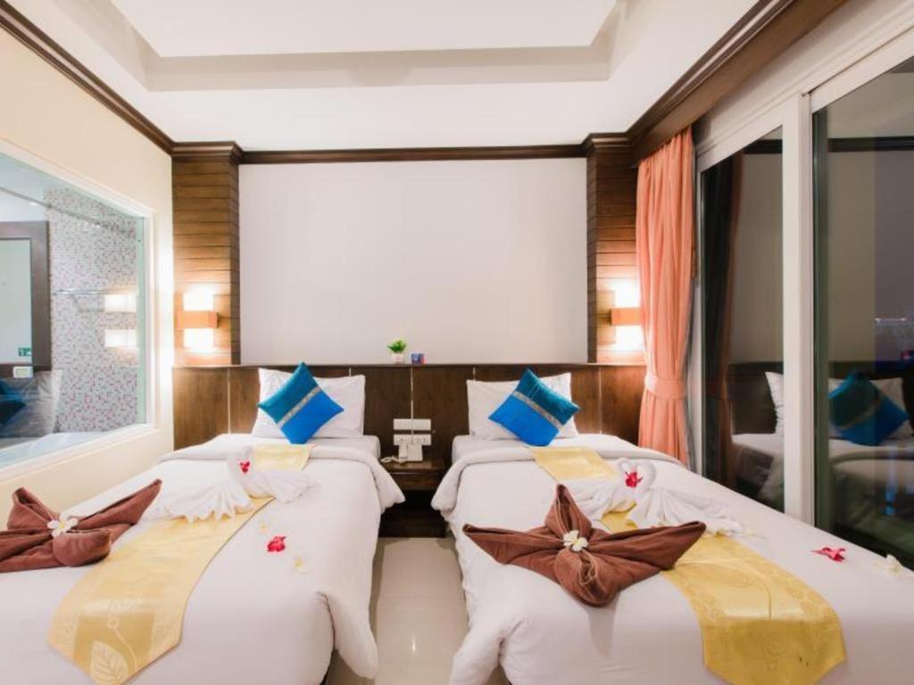 Azure Bangla Phuket Ξενοδοχείο Patong Εξωτερικό φωτογραφία