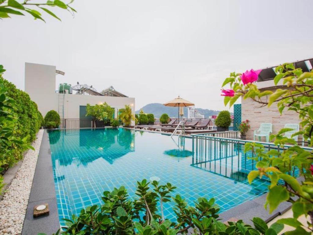 Azure Bangla Phuket Ξενοδοχείο Patong Εξωτερικό φωτογραφία