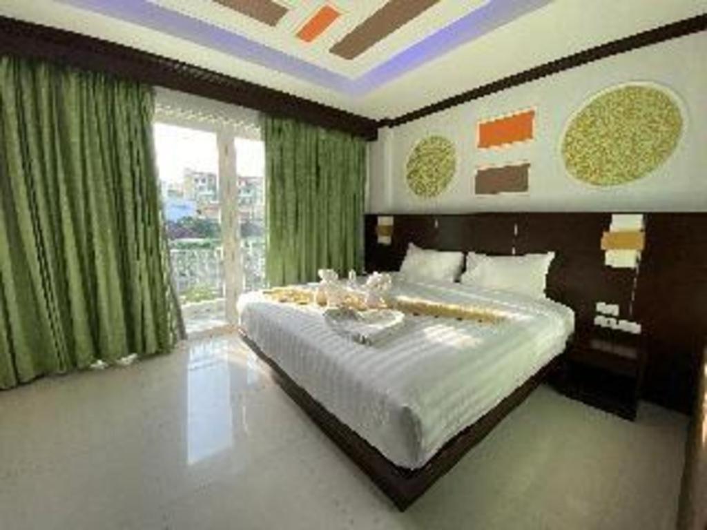 Azure Bangla Phuket Ξενοδοχείο Patong Εξωτερικό φωτογραφία