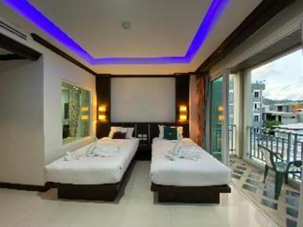 Azure Bangla Phuket Ξενοδοχείο Patong Εξωτερικό φωτογραφία