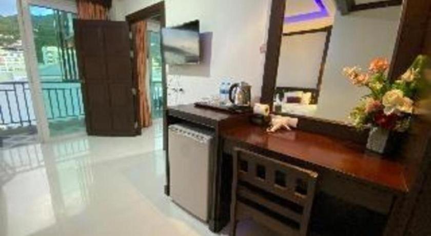Azure Bangla Phuket Ξενοδοχείο Patong Εξωτερικό φωτογραφία
