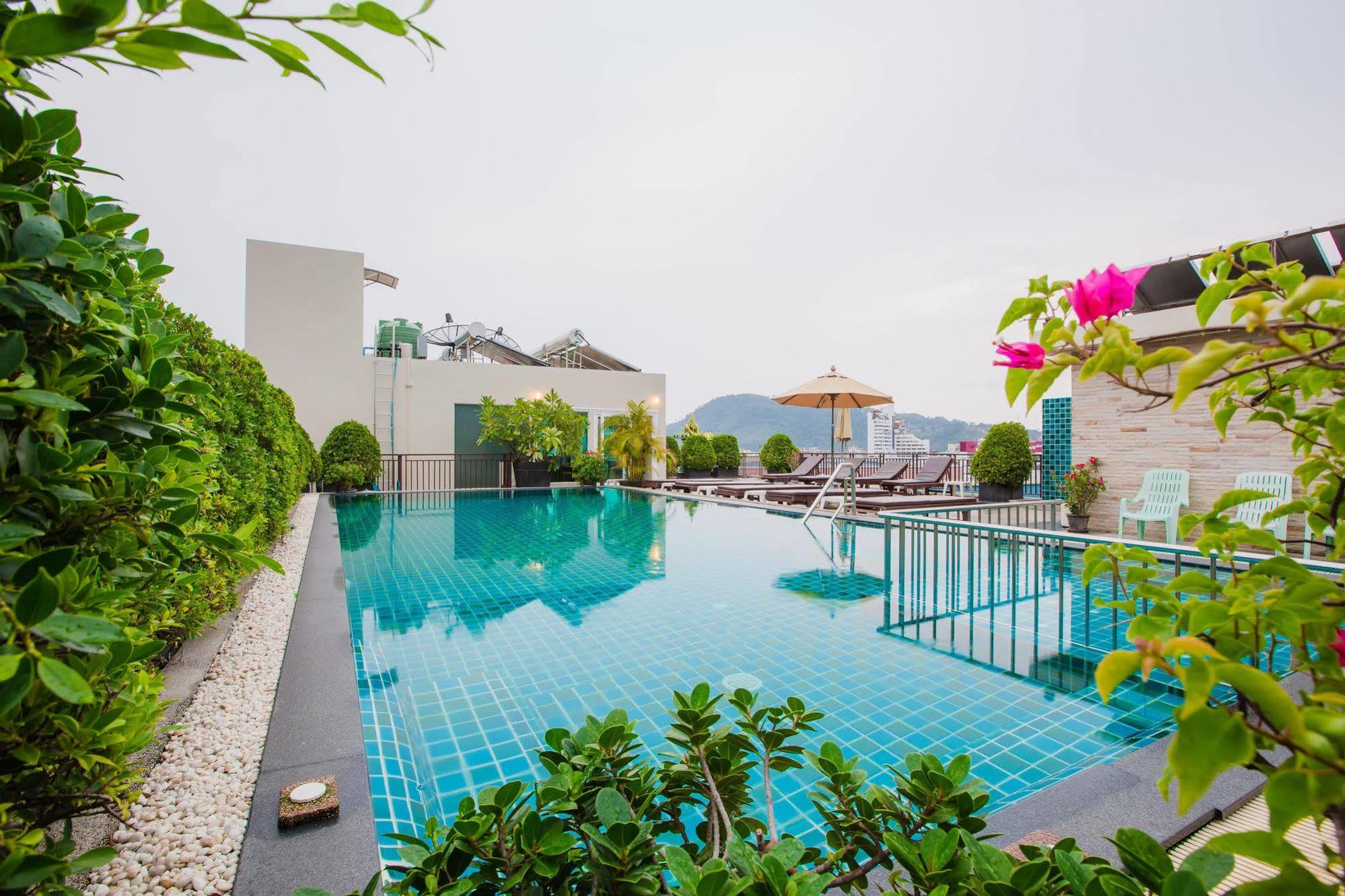 Azure Bangla Phuket Ξενοδοχείο Patong Εξωτερικό φωτογραφία