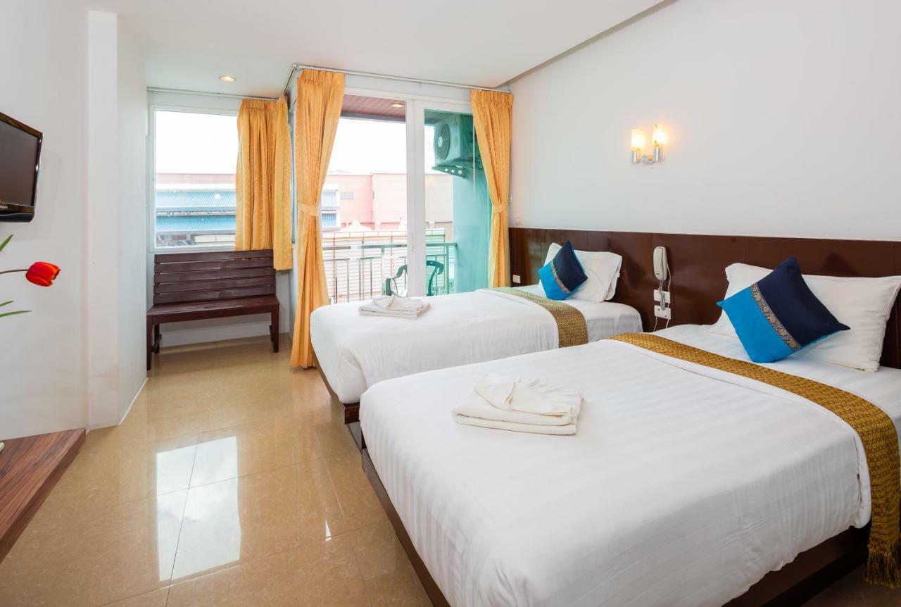 Azure Bangla Phuket Ξενοδοχείο Patong Εξωτερικό φωτογραφία